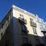 Historical Center, Large 2 Bedroom Apartment, Bright & Stylish Διαμέρισμα Lisboa