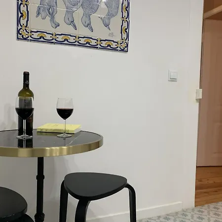 Historical Center, Large 2 Bedroom Apartment, Bright & Stylish Apartment *