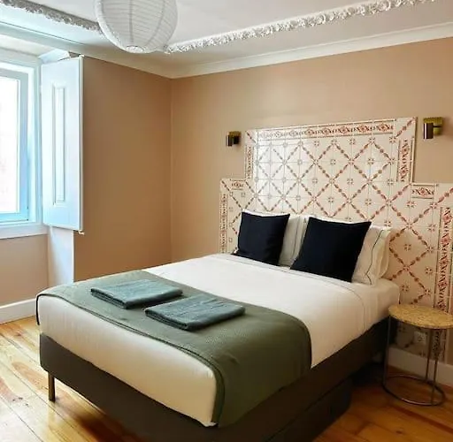 Apartmán Historical Center, Large 2 Bedroom Apartment, Bright & Stylish *