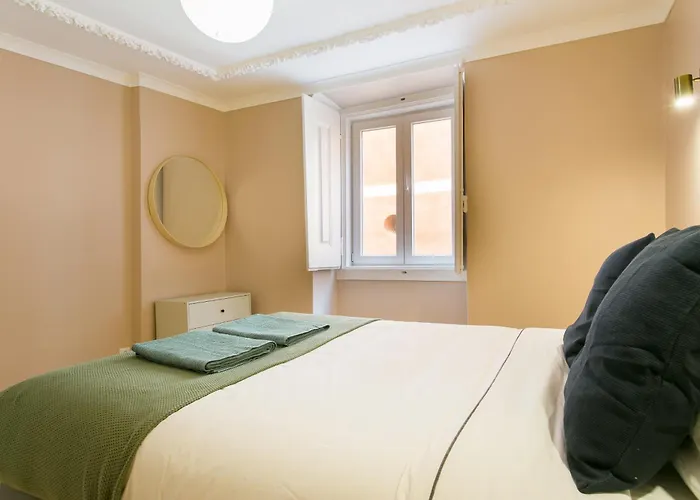 Lägenhet Historical Center, Large 2 Bedroom Apartment, Bright & Stylish Lisboa